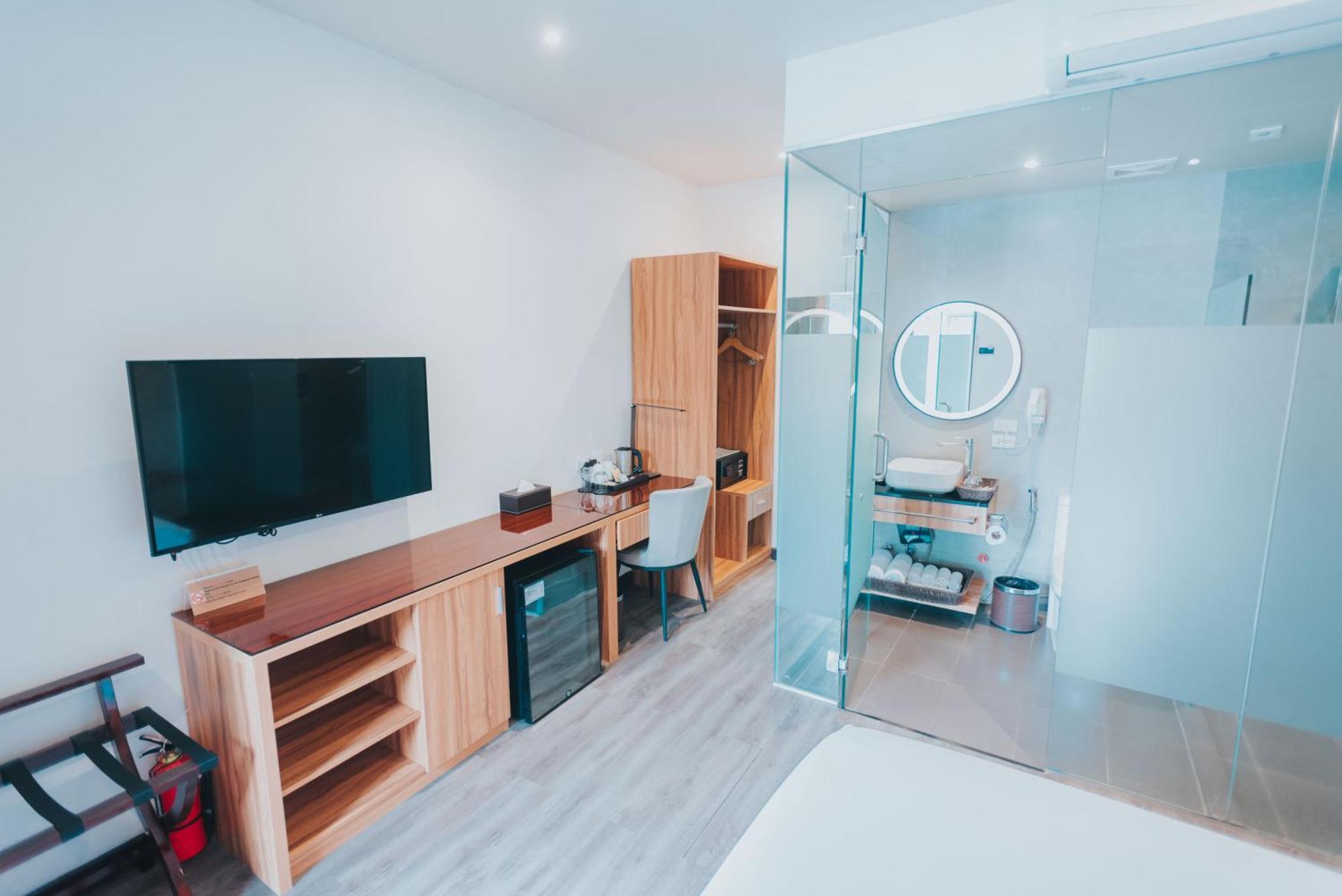 Surestay Plus Hotel By Best Western Ac Luxe Angeles City Bagian luar foto